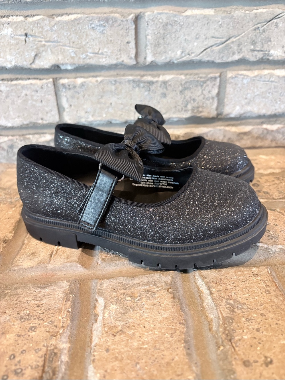Cat & Jack Black Glitter Mary Jane Bow Strap Shoes